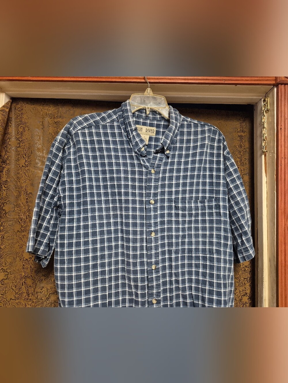 Sun River Men’s Blue Plaid Short-Sleeve Button-Down Shirt